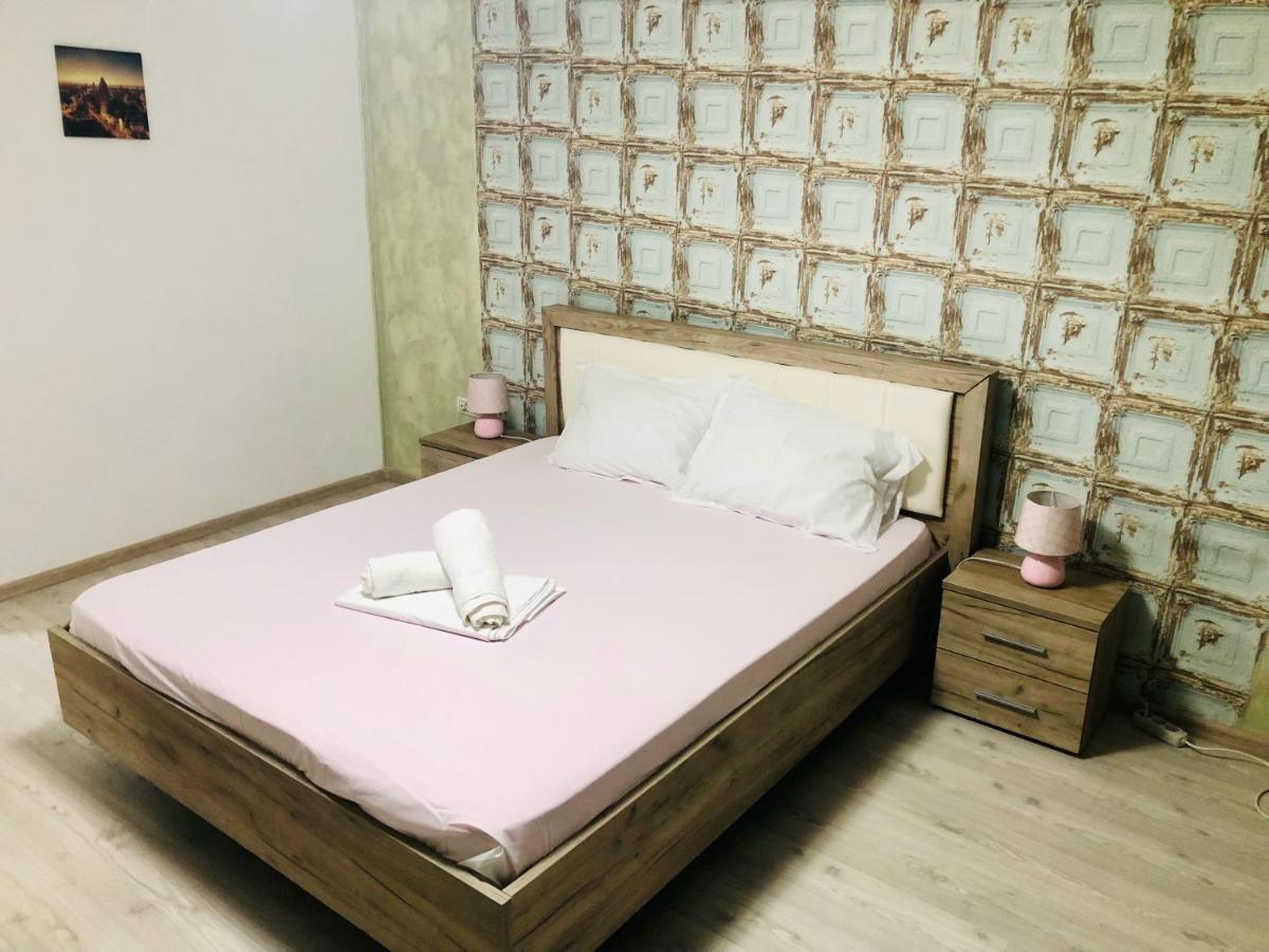 Central Park - Big Apartment - 3 Rooms - Free Parking T5 Temesvár Kültér fotó