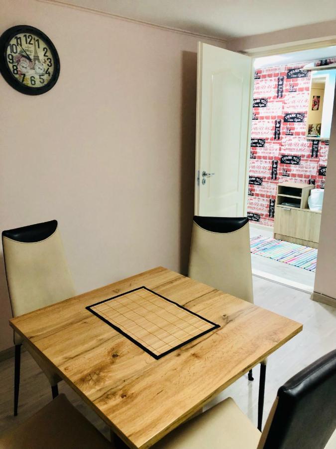 Central Park - Big Apartment - 3 Rooms - Free Parking T5 Temesvár Kültér fotó