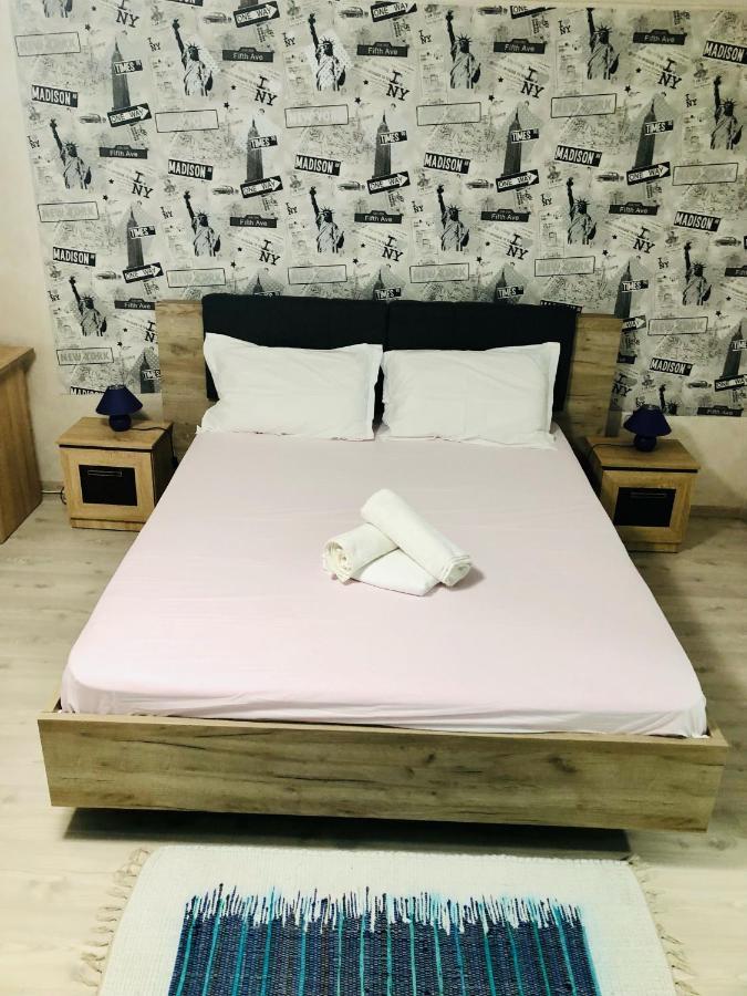 Central Park - Big Apartment - 3 Rooms - Free Parking T5 Temesvár Kültér fotó