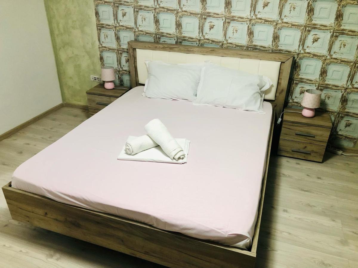 Central Park - Big Apartment - 3 Rooms - Free Parking T5 Temesvár Kültér fotó